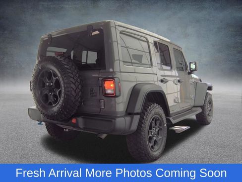 Used 2023 Jeep Wrangler Unlimited w/ Sun & Screen Package AWD/4WD image 5