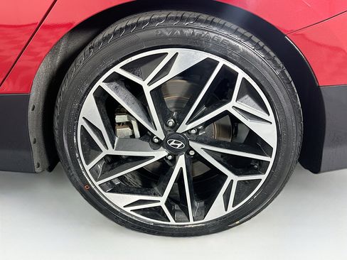 Used 2024 Hyundai Ioniq 6 SEL image 11