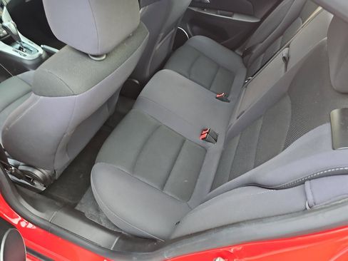 Used 2014 Chevrolet Cruze LT w/ All-Star Edition image 10