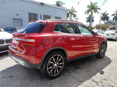 Used 2017 Mercedes-Benz GLA 250 w/ Premium Package image 9