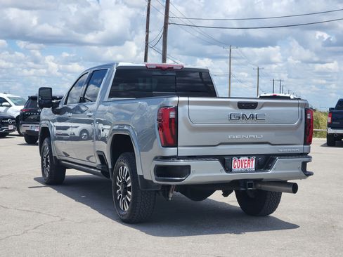 Used 2025 GMC Sierra 2500 Denali Ultimate w/ Max Trailering Package AWD/4WD image 5