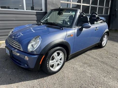 Used 2005 MINI Cooper Convertible image 1