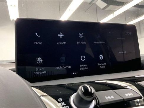 Used 2024 Acura RDX SH-AWD image 35