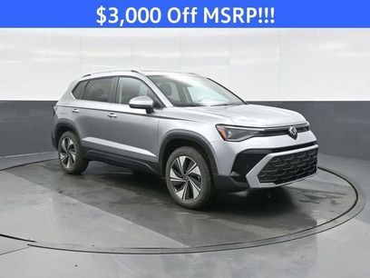 New 2026 Volkswagen Taos SE