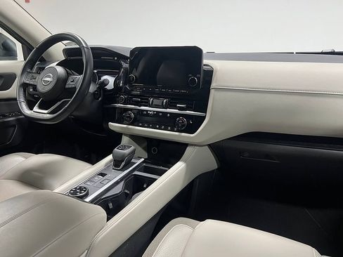 Used 2022 Nissan Pathfinder SL image 28