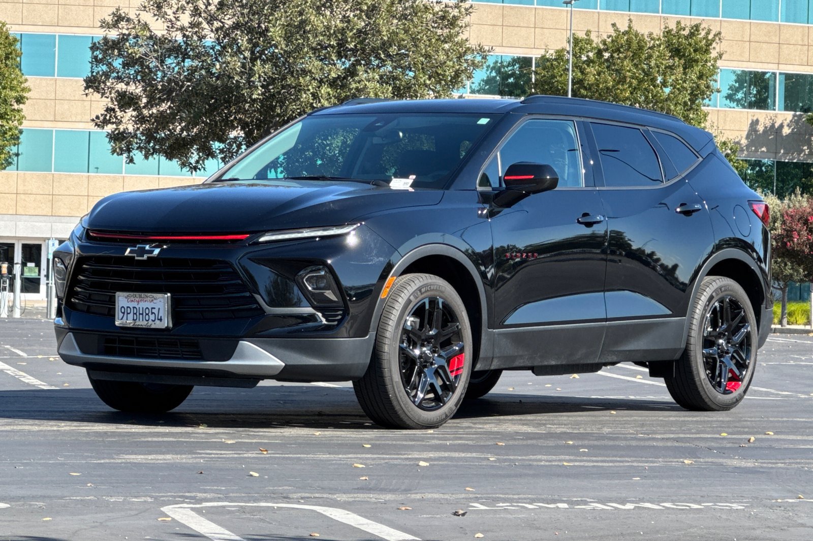 Used 2024 Chevrolet Blazer LT w/ Redline Edition FWD image 8