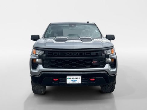 Used 2023 Chevrolet Silverado 1500 Custom Trail Boss AWD/4WD image 9