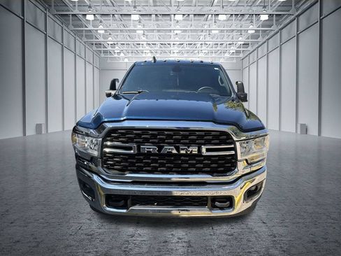 Used 2023 RAM 2500 Big Horn w/ Level 1 Equipment Group AWD/4WD image 2