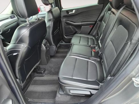 Used 2025 Ford Escape Platinum AWD/4WD image 15