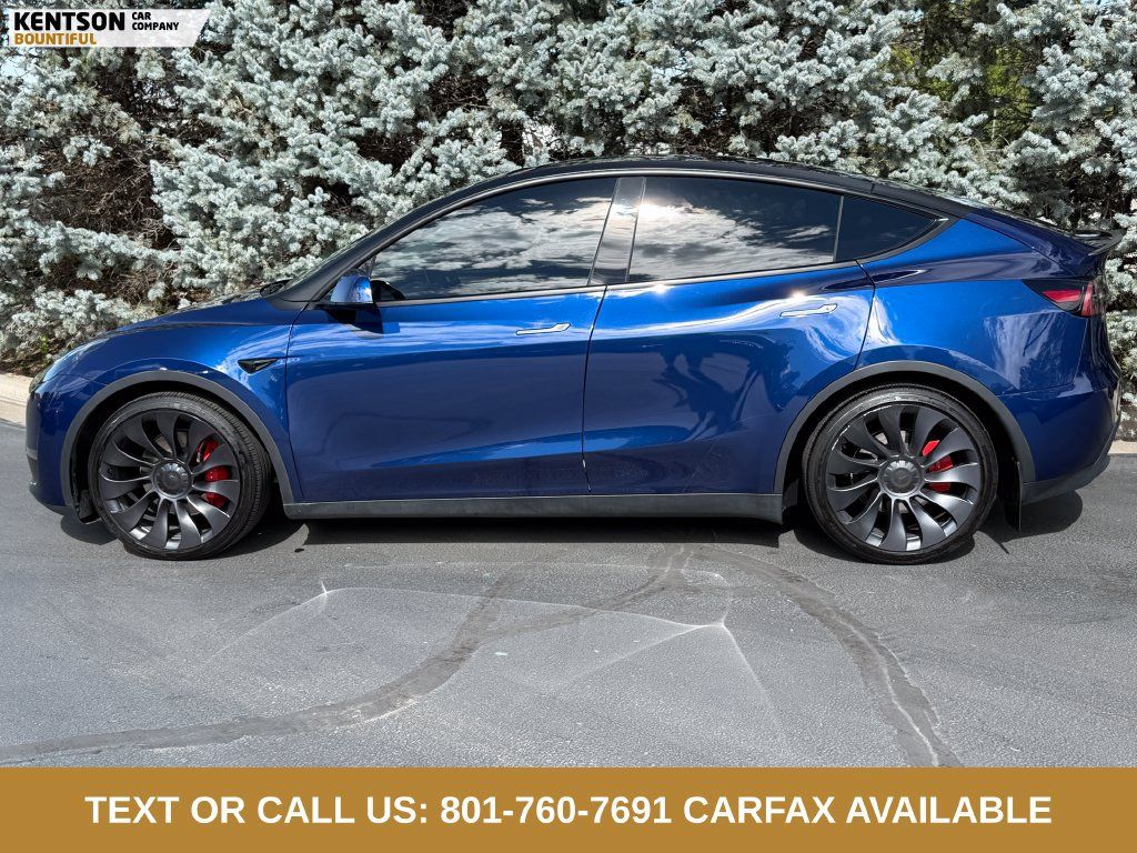 Used 2024 Tesla Model Y Performance AWD/4WD image 4