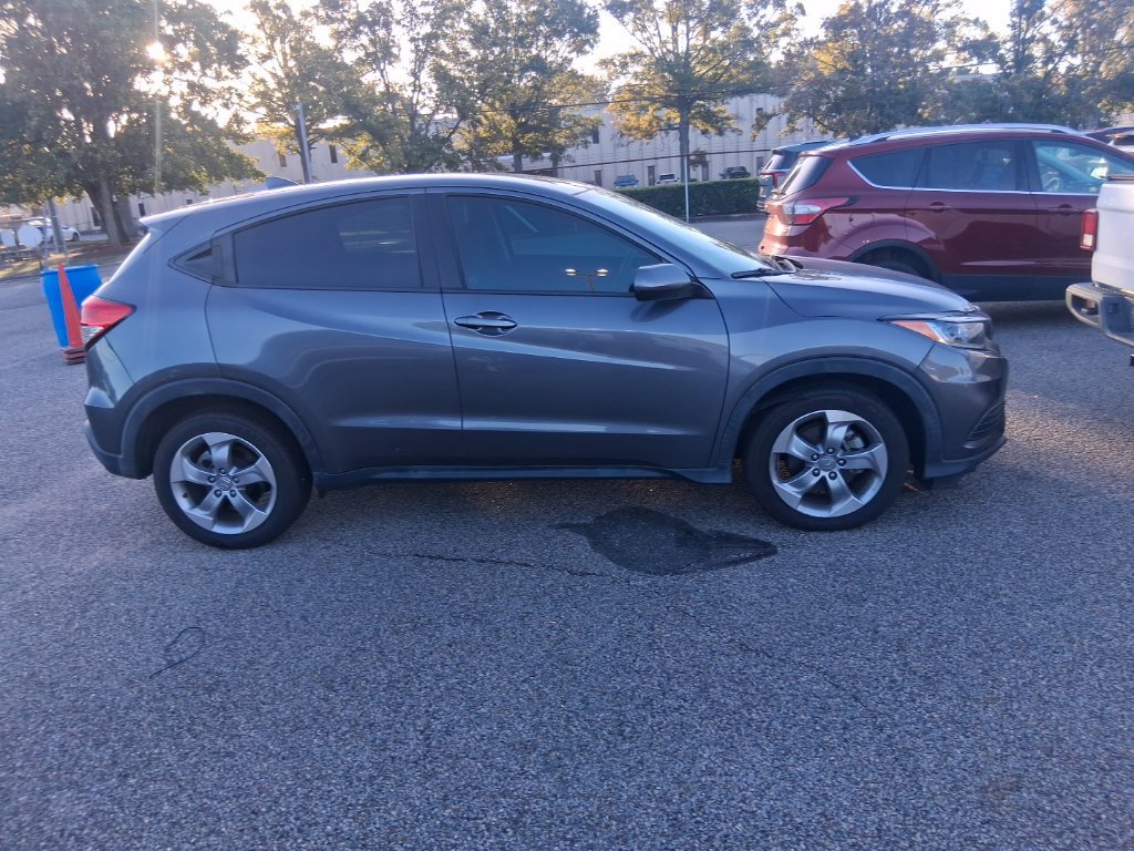 Used 2022 Honda HR-V LX image 3