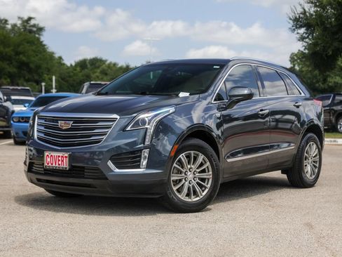 Used 2019 Cadillac XT5 Luxury FWD image 2