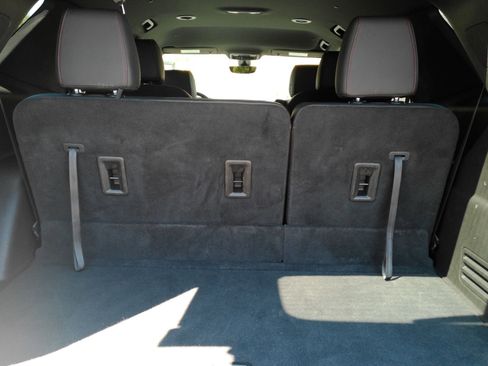 Certified 2023 Chevrolet Traverse RS AWD/4WD image 8