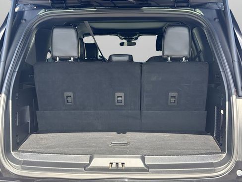 Used 2019 Ford Expedition Limited w/ Equipment Group 302A image 8