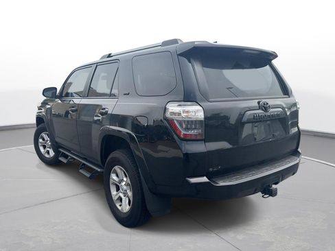 Used 2024 Toyota 4Runner SR5 Premium w/ Moonroof Package AWD/4WD image 8