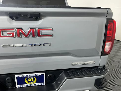 Used 2024 GMC Sierra 1500 Elevation AWD/4WD image 11