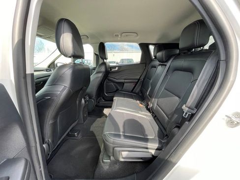 Used 2022 Ford Escape SEL image 19