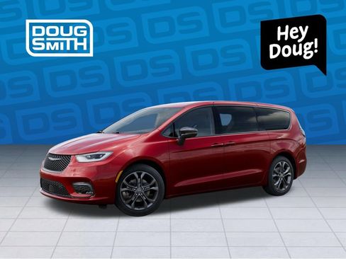 New 2026 Chrysler Pacifica Select image 2