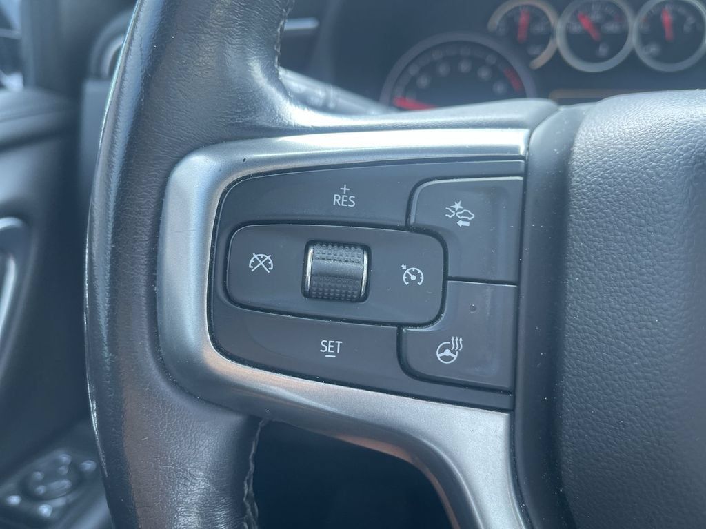 Used 2021 Chevrolet Tahoe Z71 w/ Z71 Signature Package AWD/4WD image 6