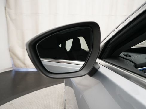 Used 2025 Audi Q5 Premium w/ Convenience Package image 26