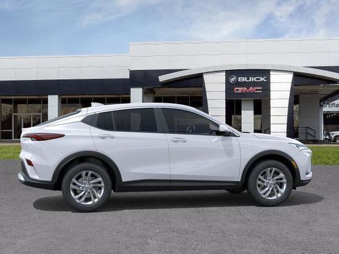 New 2026 Buick Envista Preferred FWD image 5