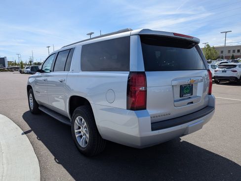 Certified 2020 Chevrolet Suburban LT AWD/4WD image 35