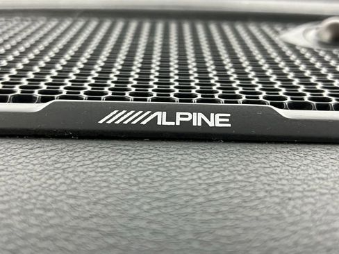 Used 2024 RAM 2500 Big Horn w/ Bed Utility Group image 18