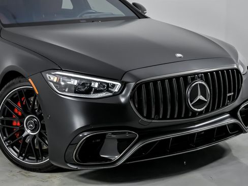 Used 2024 Mercedes-Benz S 63 AMG S image 3