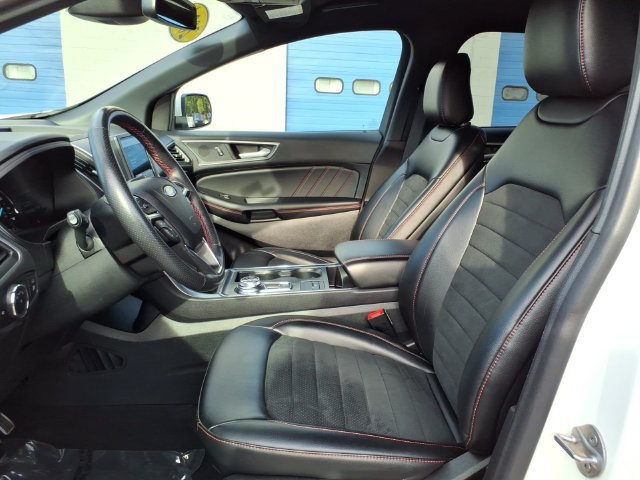 Used 2024 Ford Edge ST-Line AWD/4WD image 9