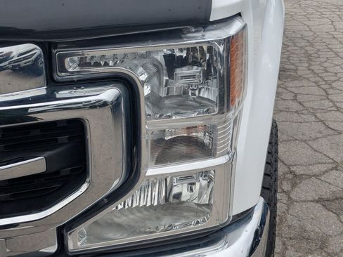 Used 2021 Ford F350 Lariat w/ Lariat Value Package image 12