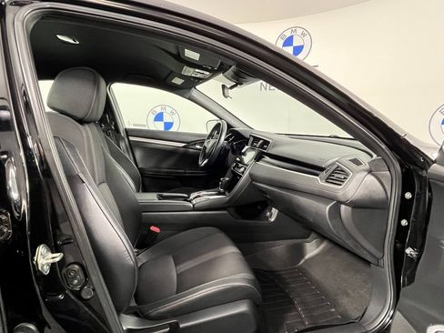 Used 2020 Honda Civic Sport image 19