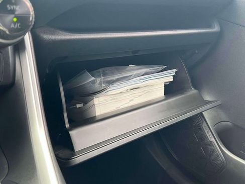 Used 2023 Toyota RAV4 SE w/ Weather & Moonroof Package image 34