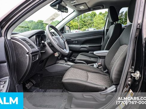 Used 2024 Mitsubishi Outlander Sport ES AWD/4WD image 18