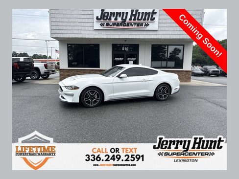 Used 2022 Ford Mustang Coupe RWD image 1