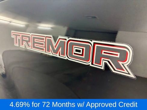 Used 2021 Ford Ranger Lariat w/ Tremor Off-Road Package image 9