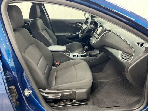 Used 2019 Chevrolet Malibu LS image 21