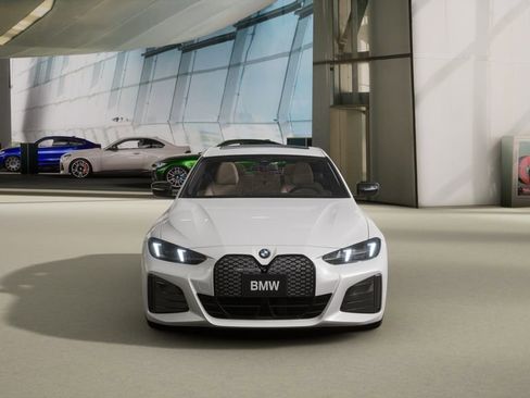 New 2026 BMW i4 eDrive40 w/ M Sport Package image 30