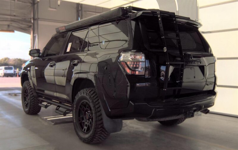 Used 2018 Toyota 4Runner TRD Pro AWD/4WD image 7