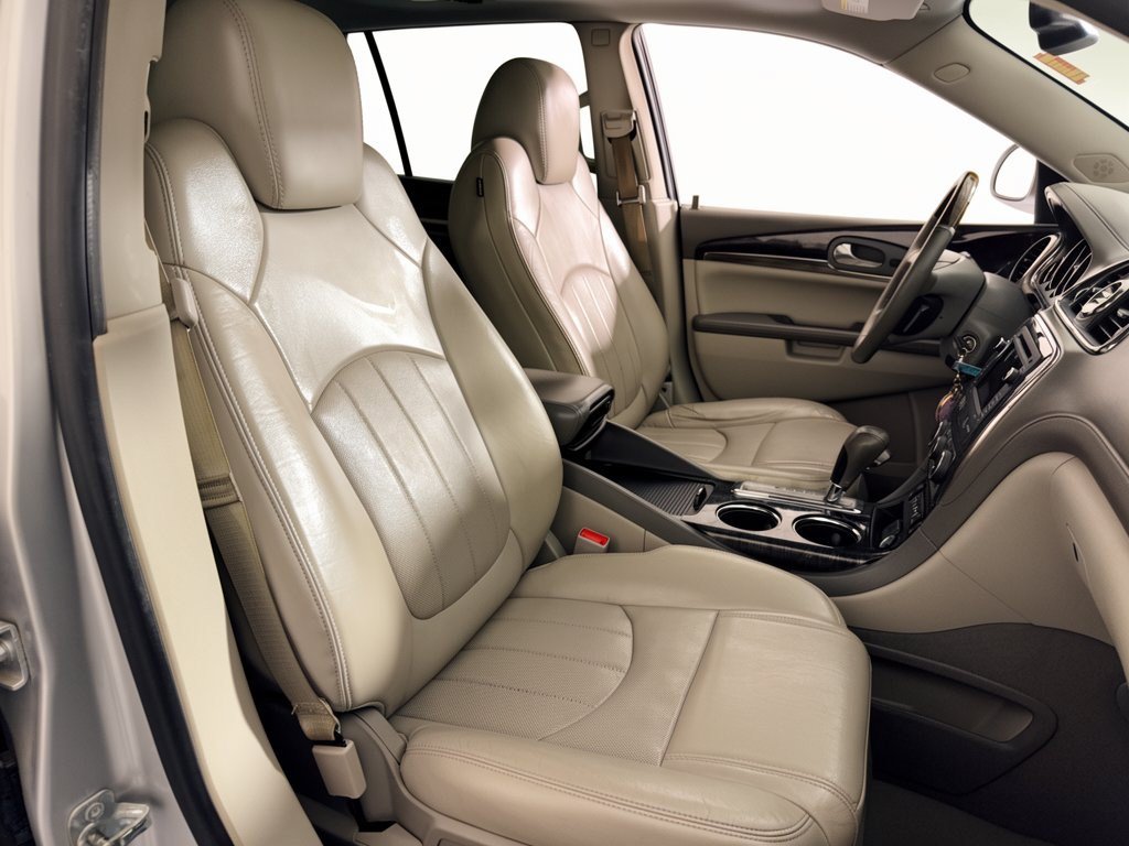 Used 2016 Buick Enclave Premium w/ Experience Buick Package FWD image 30
