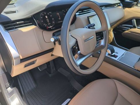 New 2026 Land Rover Range Rover SE AWD/4WD image 7