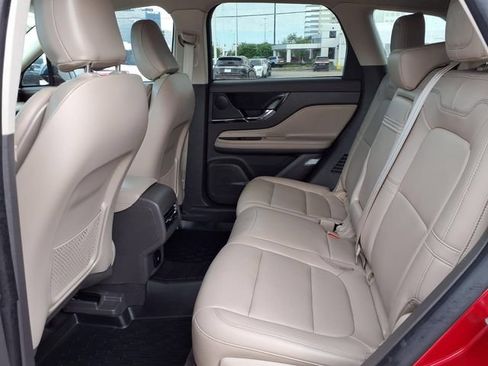 Used 2024 Lincoln Corsair FWD image 5