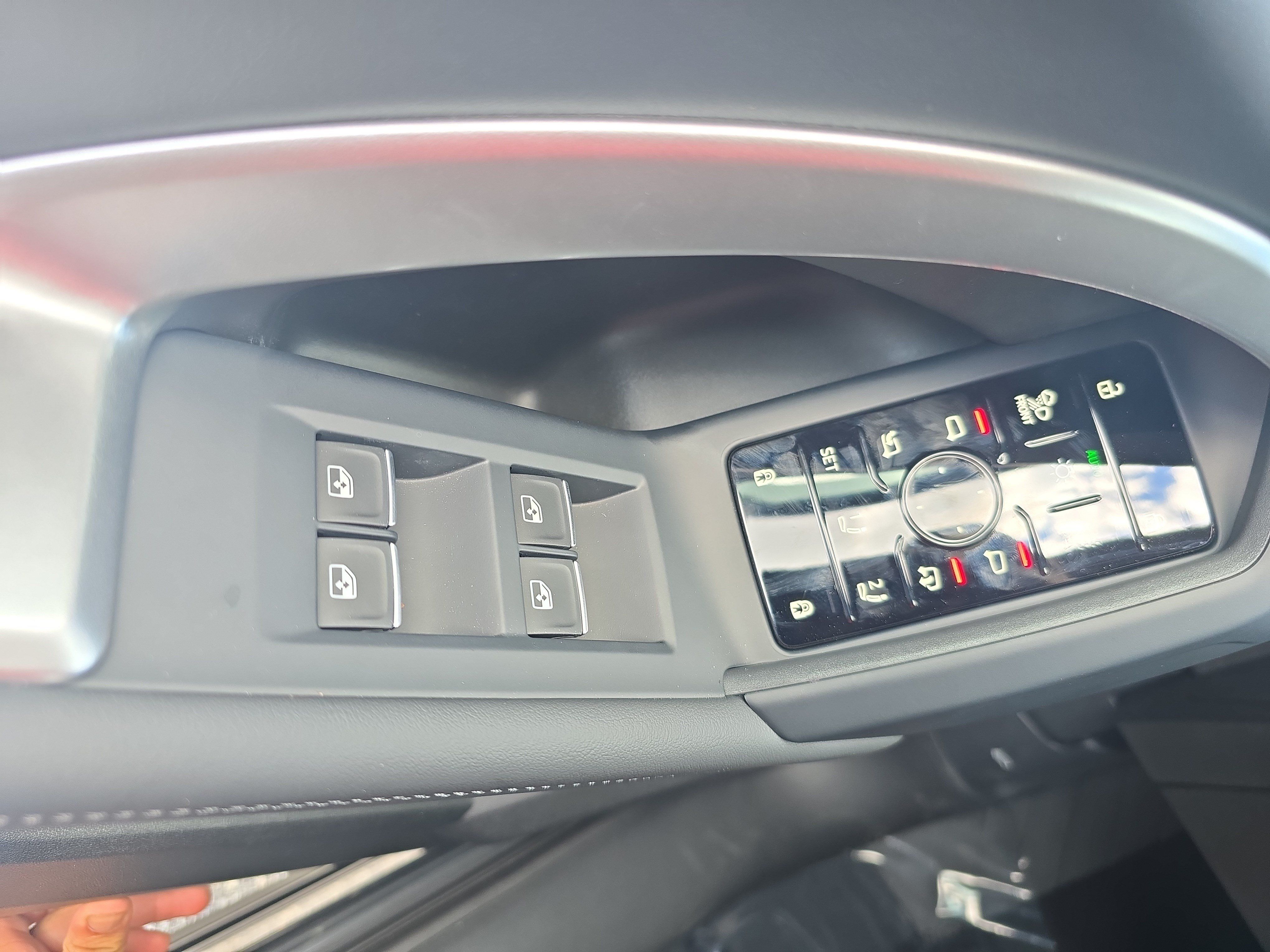 New 2026 Audi Q5 Premium Plus AWD/4WD image 25