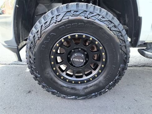 Used 2024 RAM 2500 Big Horn image 10