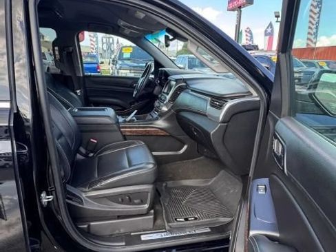 Used 2017 Chevrolet Tahoe LT w/ LT Signature Package RWD image 17