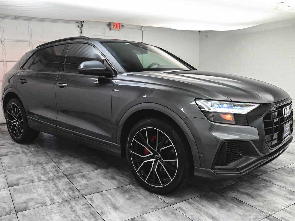 Used 2020 Audi Q8 Prestige AWD/4WD image 3