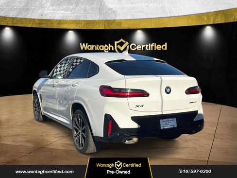 Used 2022 BMW X4 xDrive30i w/ Premium Package Essential image 4