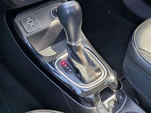 Used 2019 Jeep Compass Latitude w/ Popular Equipment Group image 12