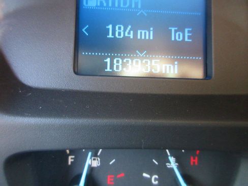 Used 2015 Ford Transit 150 130 Low Roof RWD image 36