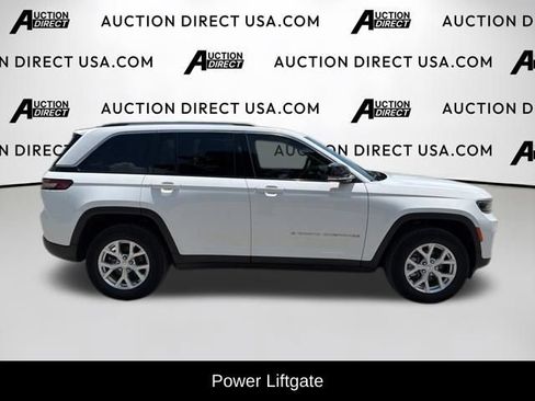 Used 2023 Jeep Grand Cherokee Limited AWD/4WD image 5
