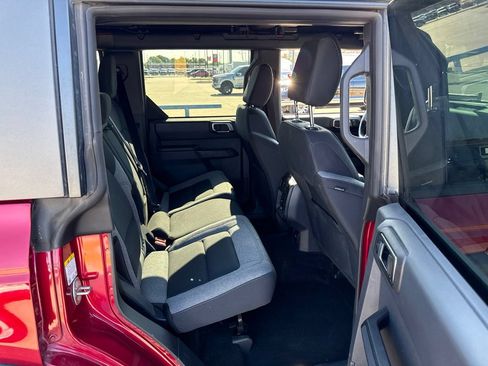 Used 2025 Ford Bronco Big Bend AWD/4WD image 12